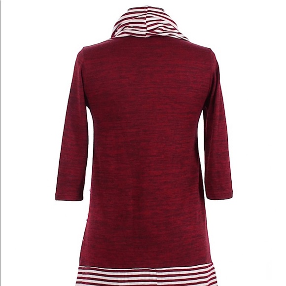 Red tunic - Picture 2 of 7